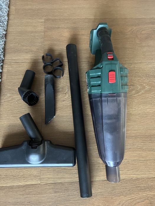 Aspirator parkside pe acumulator