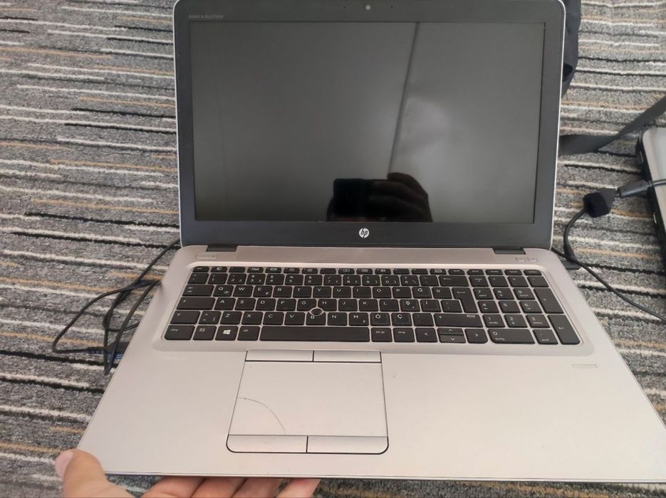 Ikkita noutbuk HP pavlion g6 va elitebook 840 g3