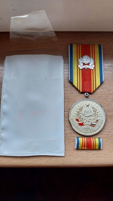 Medalie,25 ani de la proclamarea Republicii