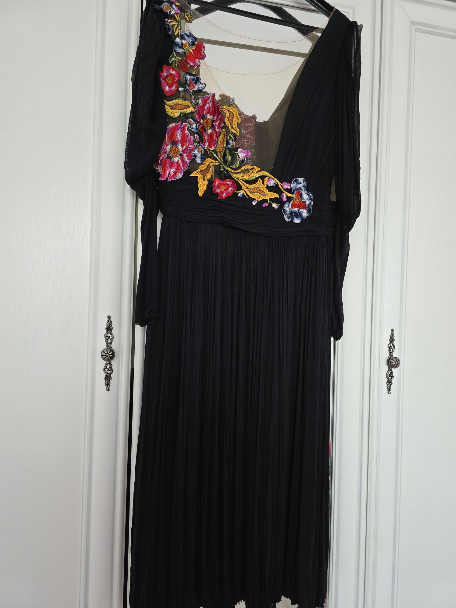 Rochie casa de moda Arbia