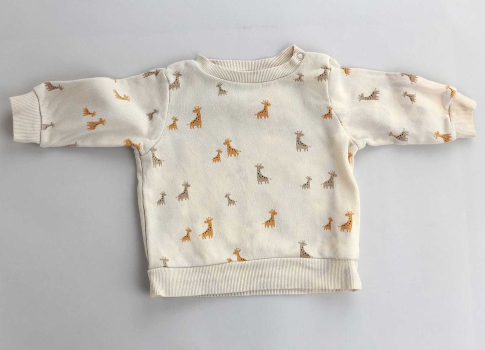 Лот от различни дрешки за детенце. /за 6-9м./