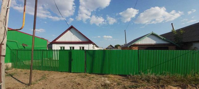 Продаётся частный дом в селе Дарьинское района Бәйтерек ЗКО