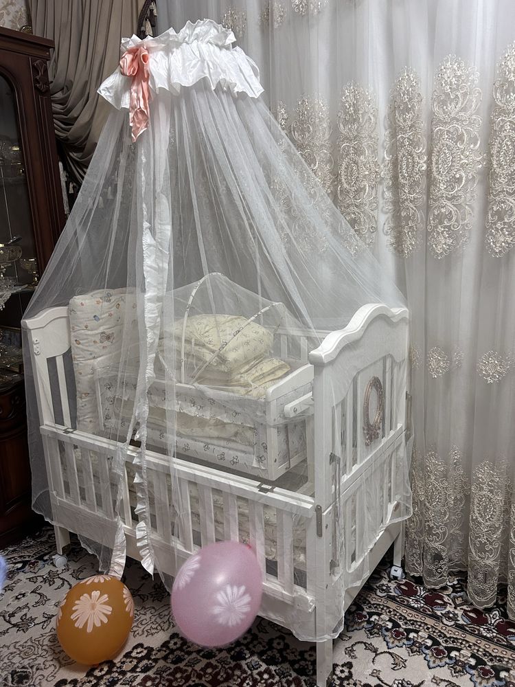 Детская кровать с люлькой