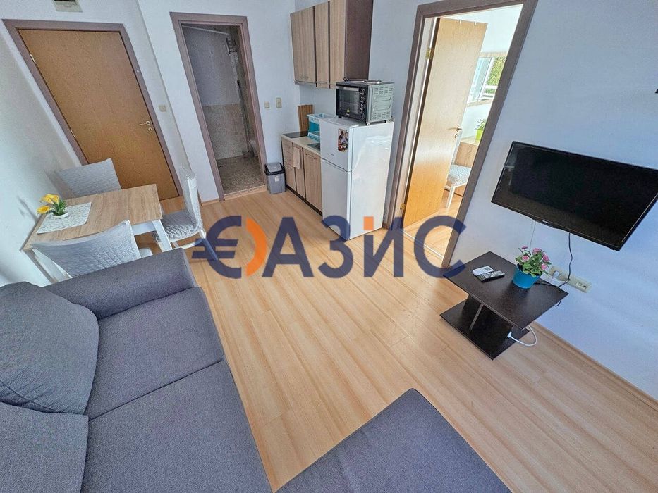 Продава се Двустаен апартамент в к.к. Слънчев бряг - 49 кв.м за 1021 €/кв.м - Снимка #1