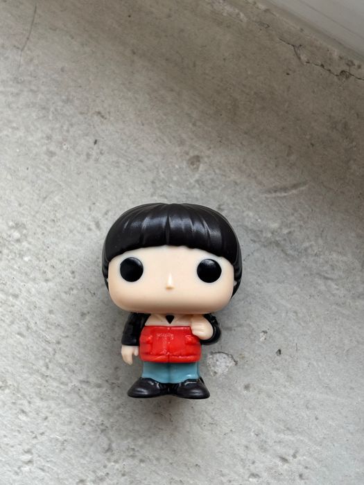 Фигурка Stranger Things/Kinder Will, real world