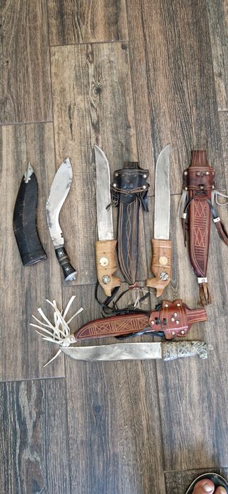 Cutit kukri maceta teaca piele