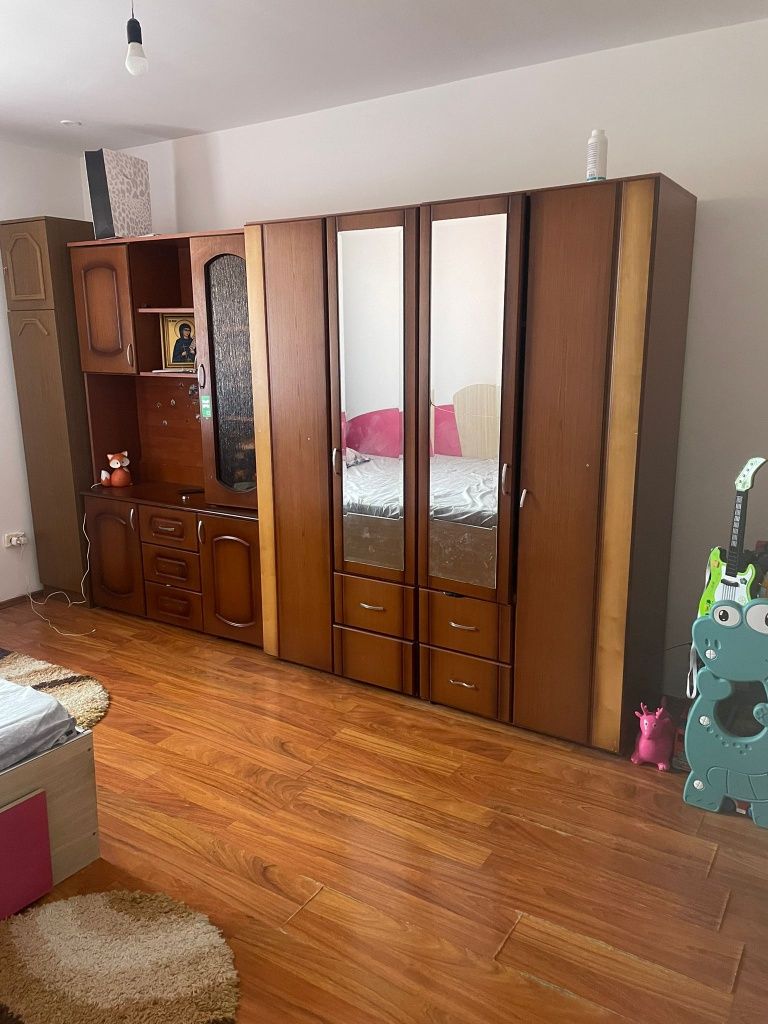 apartamente de vanzare bumbesti-jiu