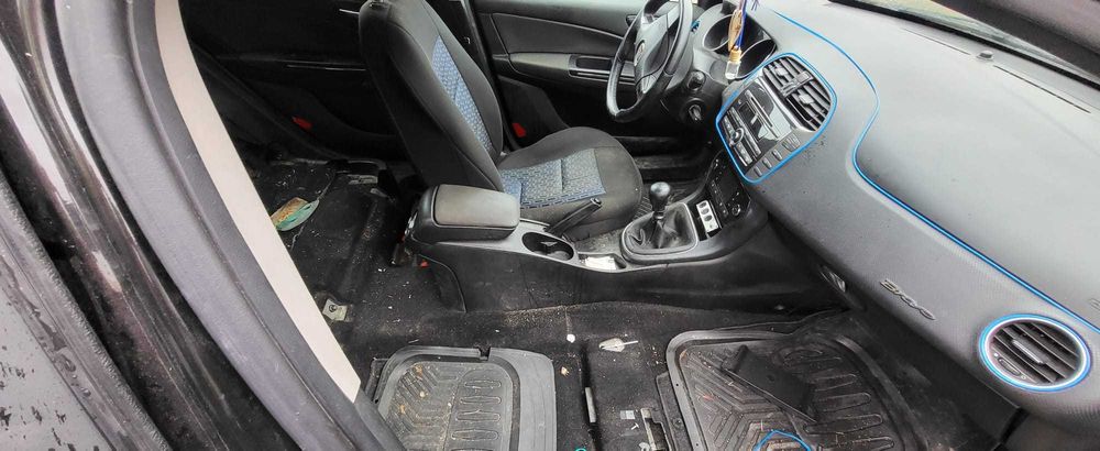 Dezmembrez Fiat Bravo 1.4 Benzina An fabricatie 2008