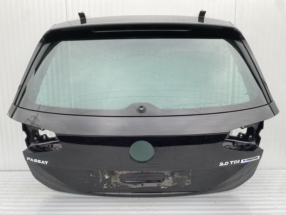 Haion vw Passat B8 • cod de culoare LC9X • 2015-2020