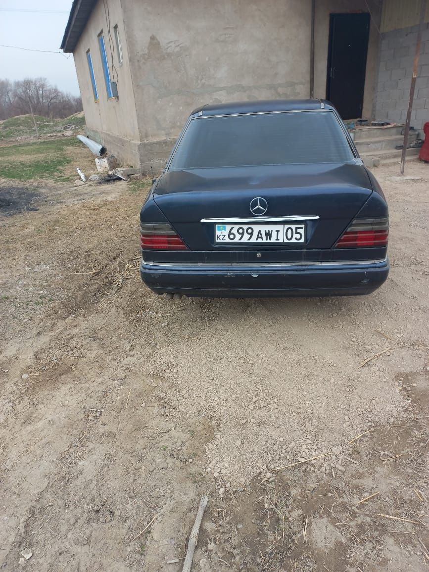 Mercedes E_кллас 124