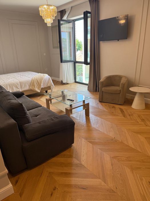 Dau in chirie apartament cu o camera in centrul Targu Muresului ,