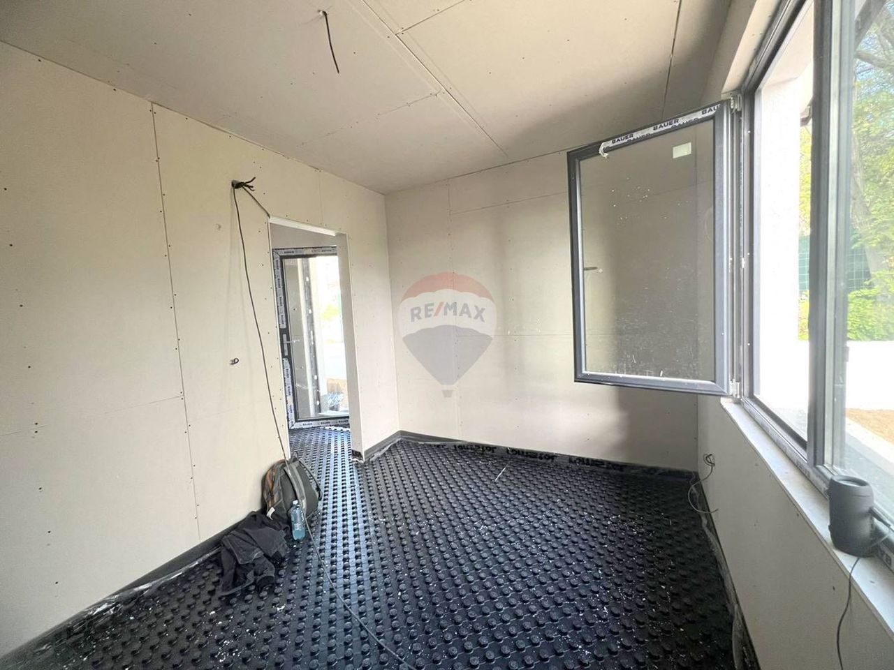 Продава се Къща в Варна, м-т Кочмар - 118 кв.м за 1865 €/кв.м - Снимка #6