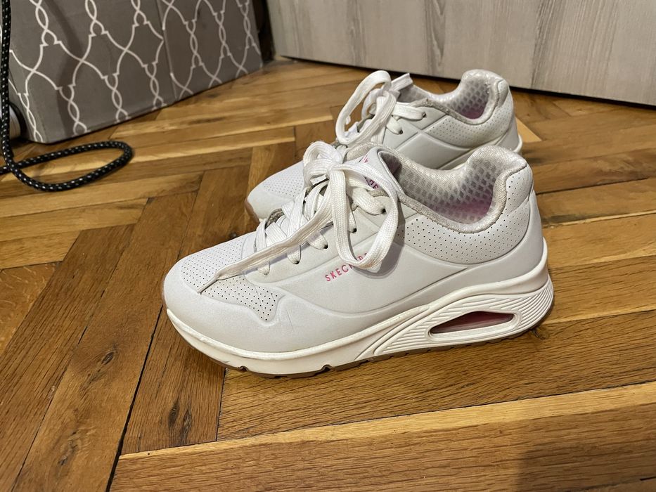 Маратонки Skechers