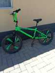 BMX . Sau la schimb , este într-o stare foarte buna .