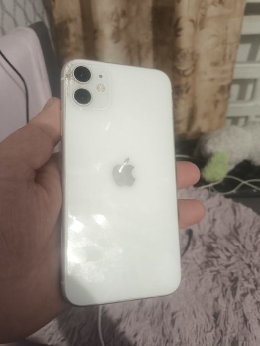 iPhone 11 на запчасти