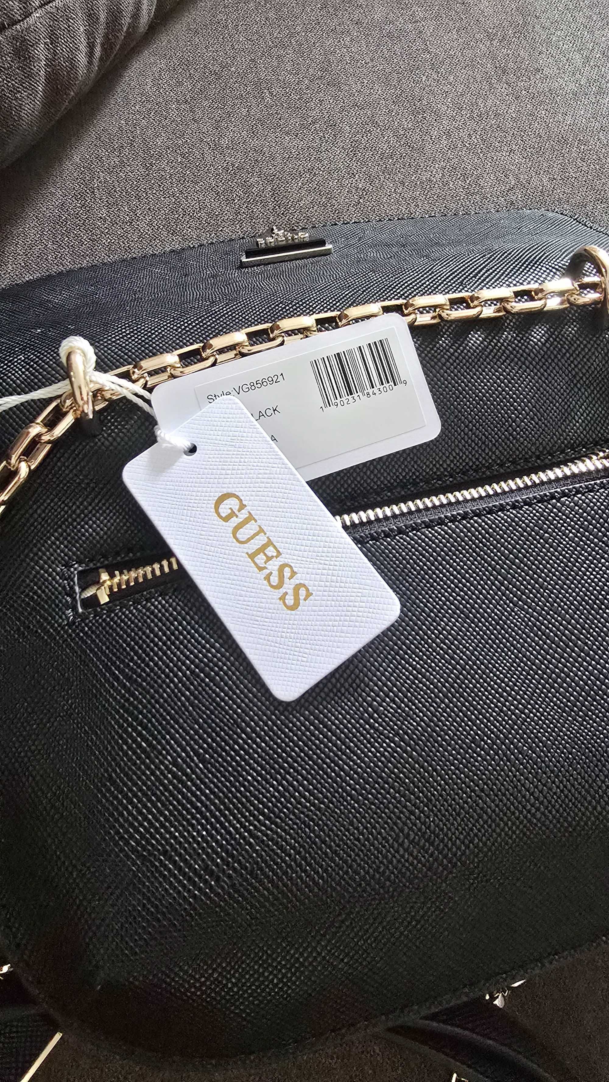 Чисто нова дамска чанта Guess