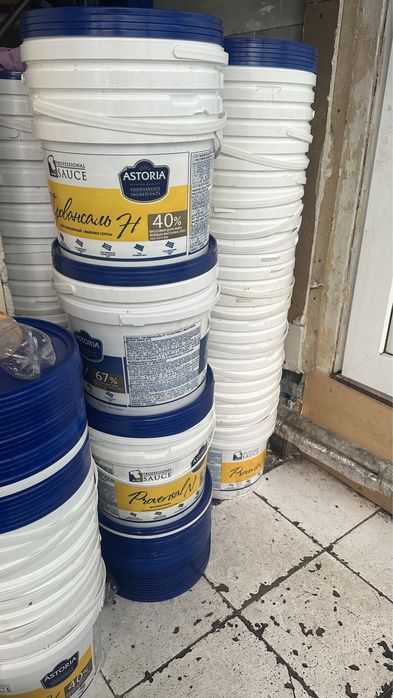 Ведро от майонеза