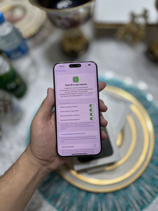 Iphone 15 pro max 90%