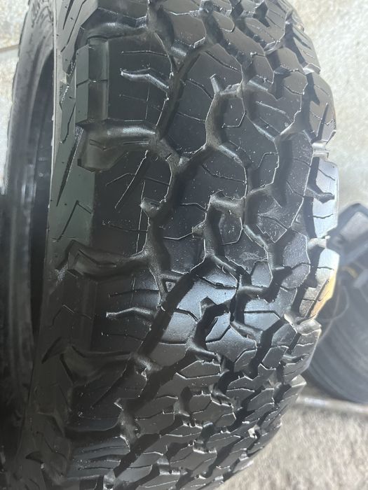 Vand cauciucuri 225/65 R17