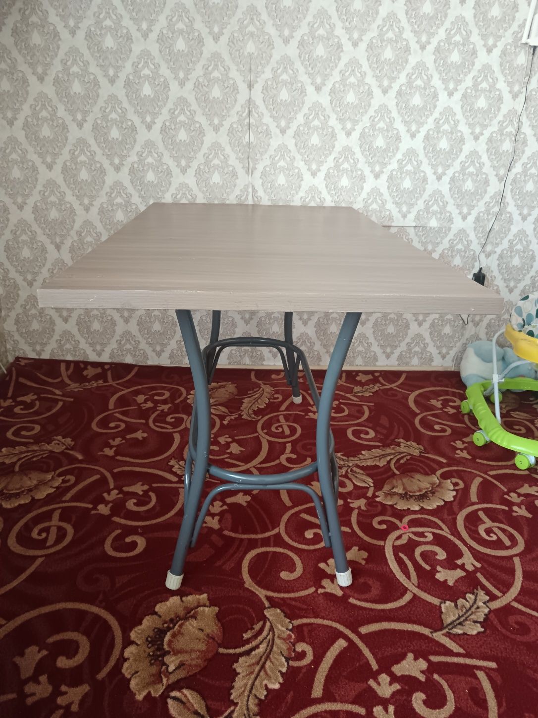 Стол кухонный 140/80