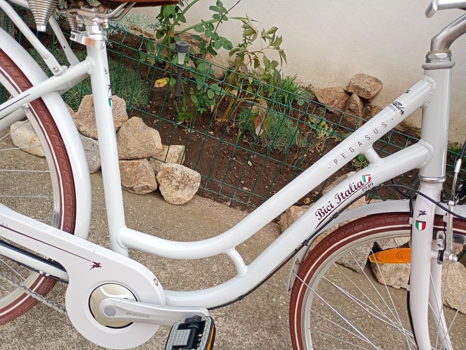 Bicicletă damă PEGASUS,cu 7 vit Nexus,frâna picior,stare f bună !