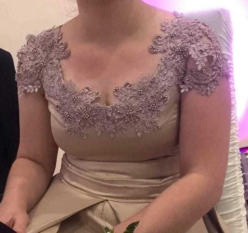 Rochie Elegantă de Seară