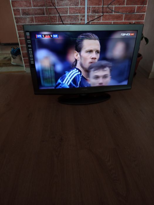 Телевизор-SANYO-32 инча.