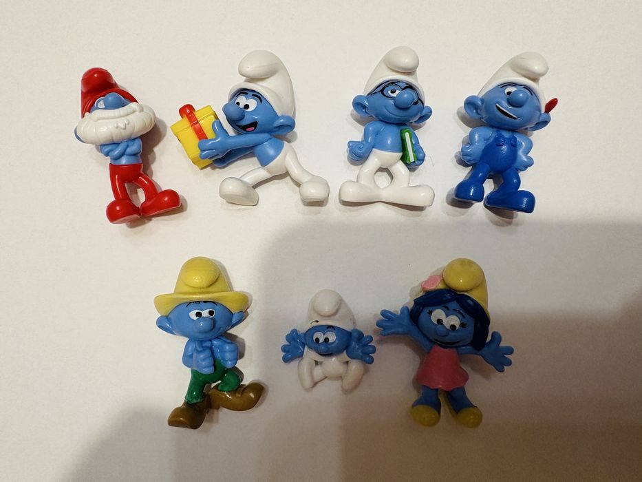 Vând figurine Ștrumfii Kaufland 2025