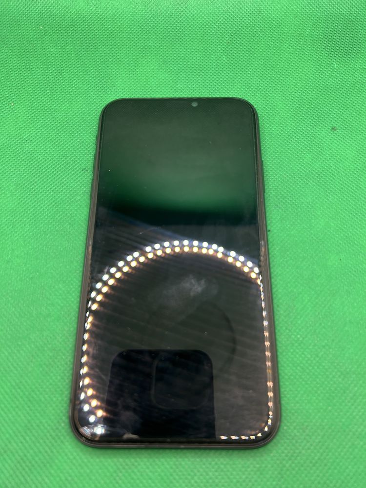 Iphone XR 64gb baterie 100% •Amanet Lazar Crangasi •51377