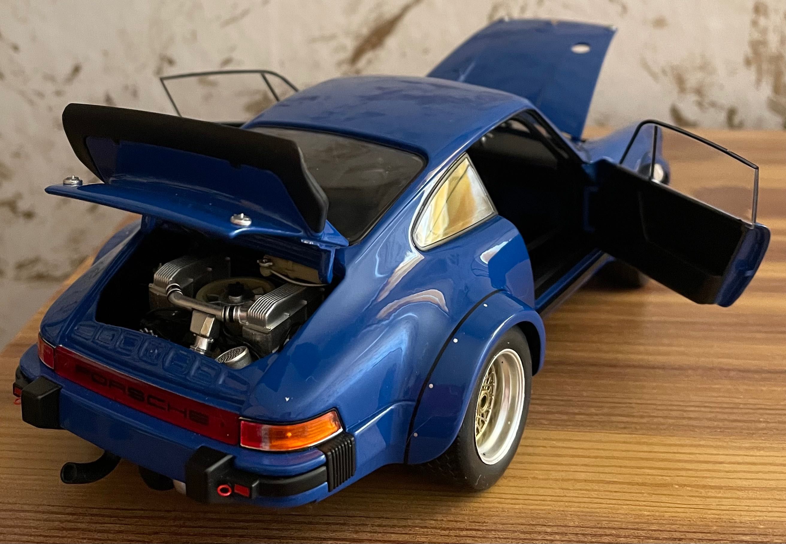 Porsche 934 RSR Schuco Мащаб 1:18