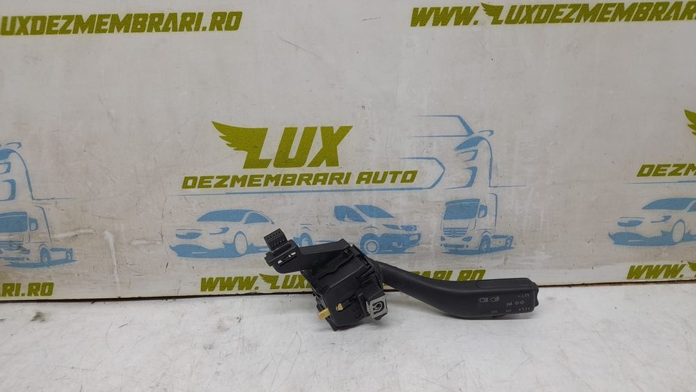 Maneta semnalizare 1k0953513a Volkswagen VW Passat B6 [2005 - 2010]