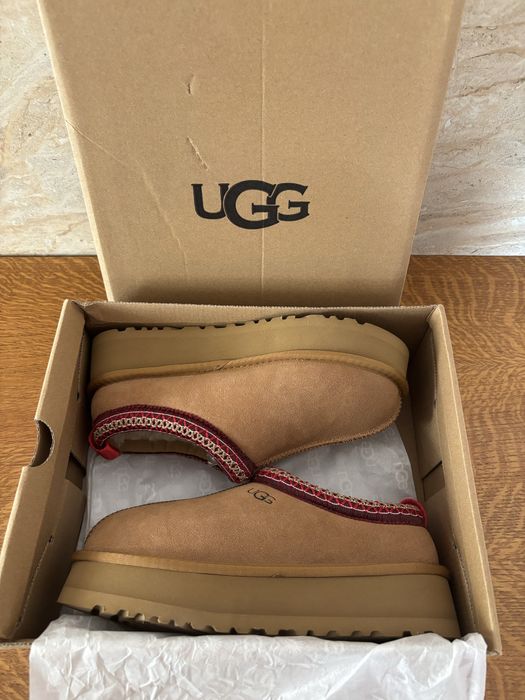 Ugg Tazz