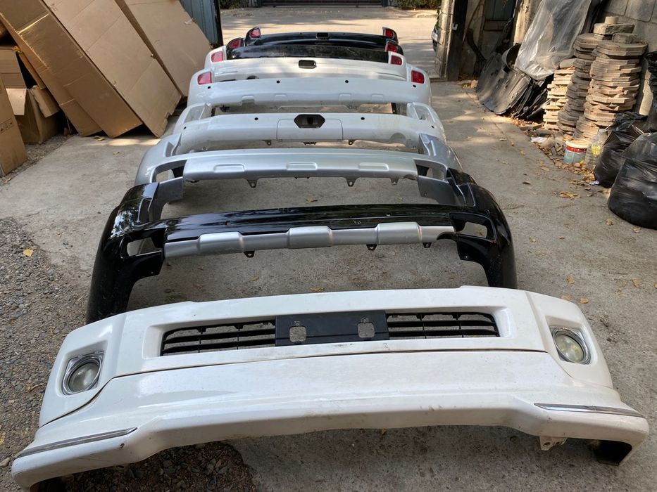 Бампер задний б/у оригинал