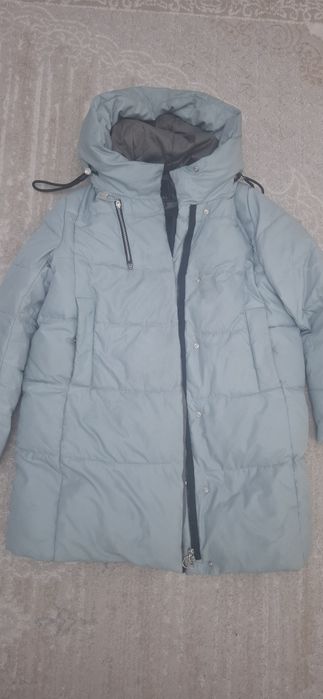 Пуховик женский размер 50 цена 5000 тенге