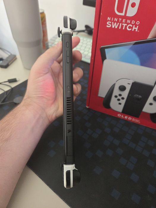 Nintendo Switch oled  modat