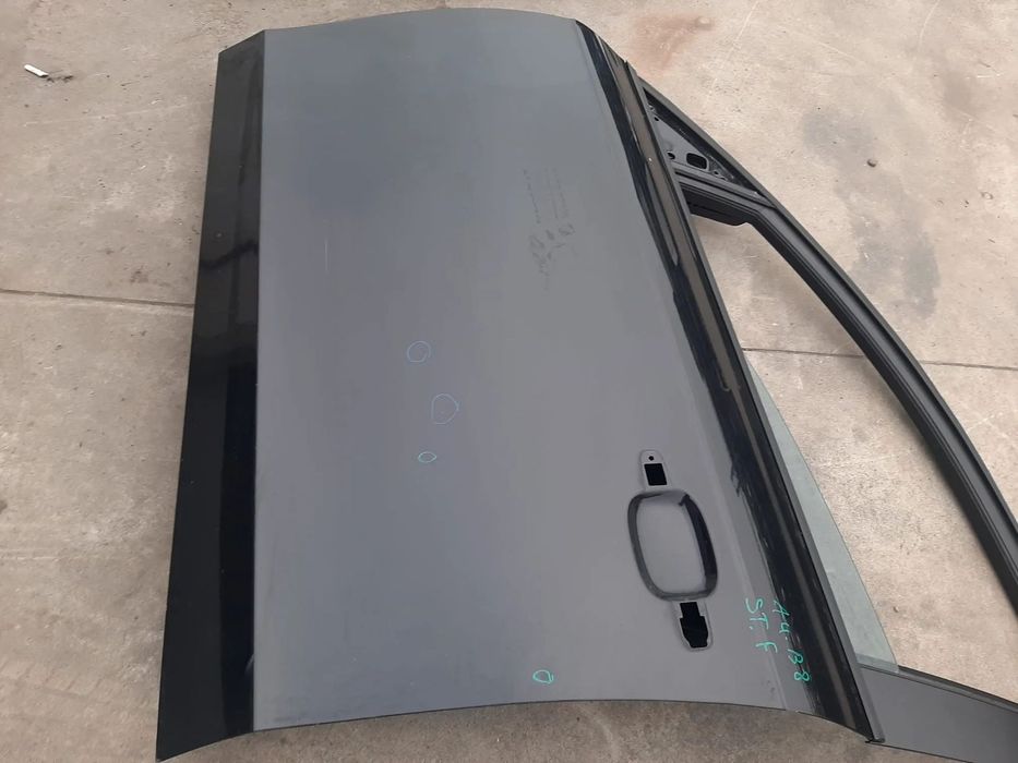 usa portiera stanga  fata audi a4 b8  berlina