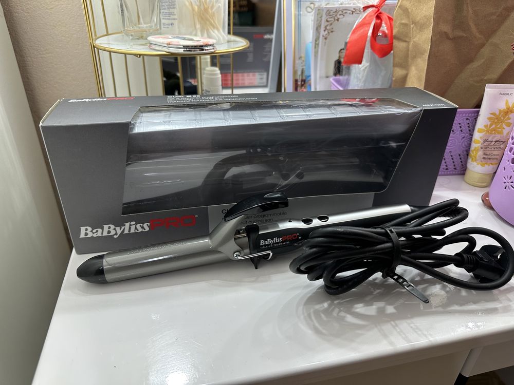 Продам новая BaByliss Pro