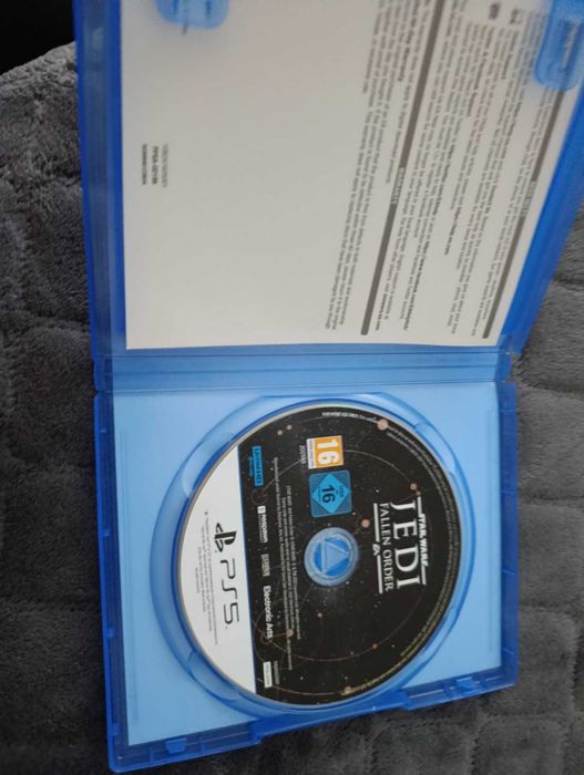 PS5 +7 игри и 2 контролера