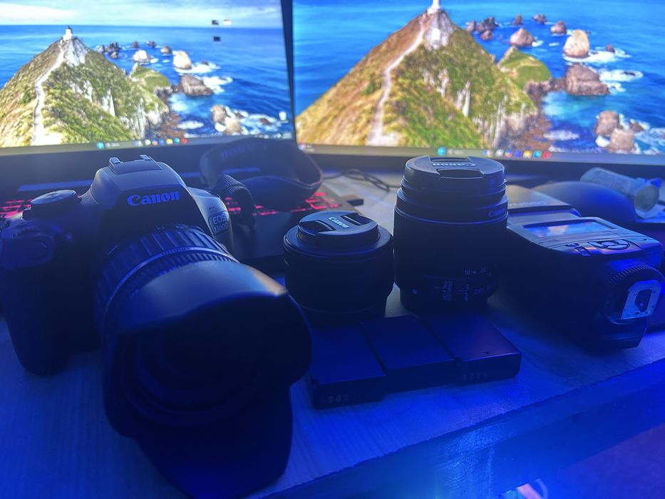 Nikon D5600 + Canon EOS 1300D pachet