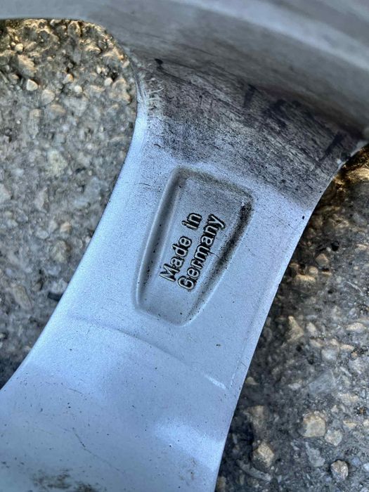 Продавам джанти с гуми 17”