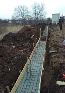 Vand garduri și porți