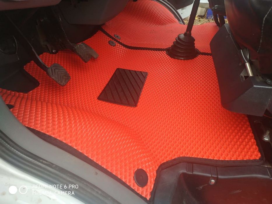 Авто коврики в Петропавловске