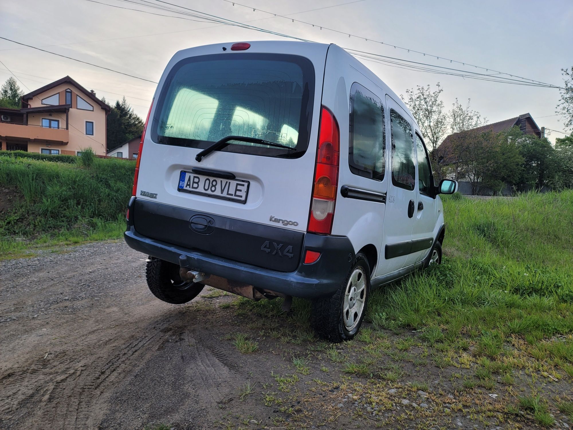 Renault Kangoo 4x4, benzină 1,6