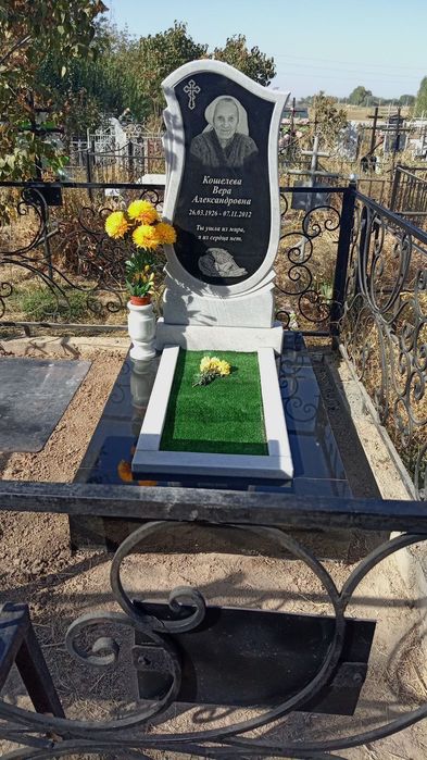 Памятники из мрамора и гранита. Уход за могилами. Доступные цены