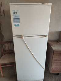 Холодилник сотилади йахши холатда