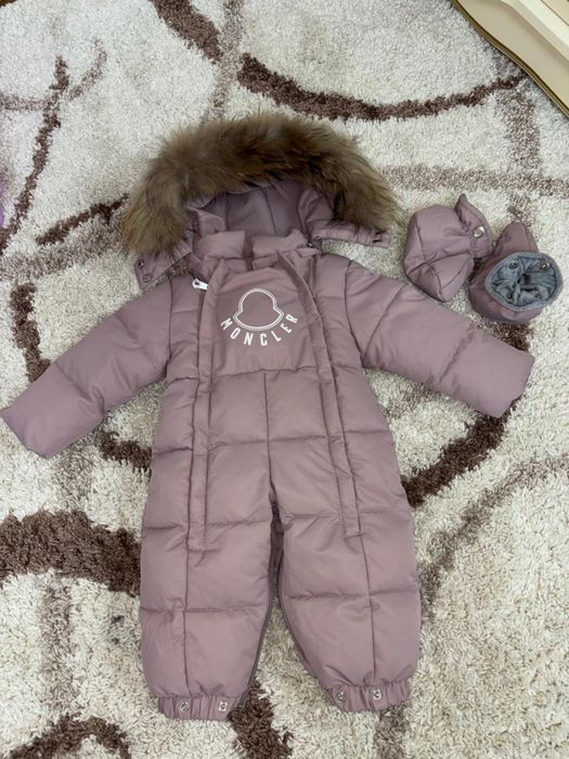 Продам комбенизон для девочки