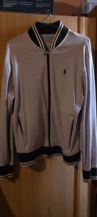 Vând bluza polo Ralph Lauren barbatii
