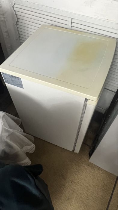 Морозильник Midea