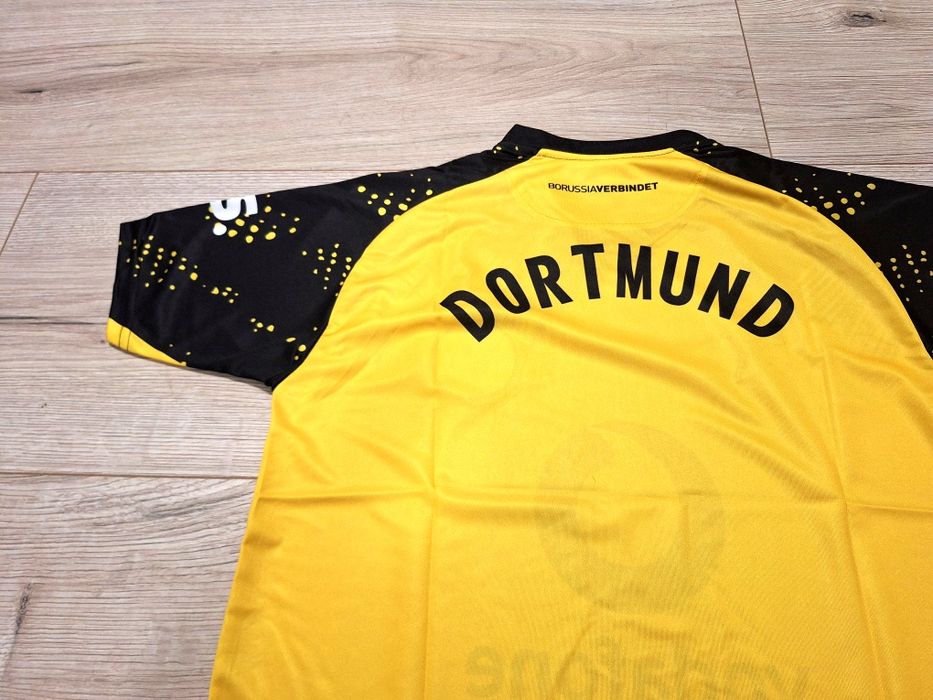 Футболна фланелка на Борусия Дортмунд сезон 25/26!!!