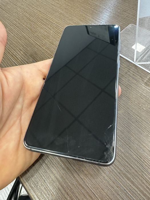 Samsung S21 / 256GB / Garantie 6 luni